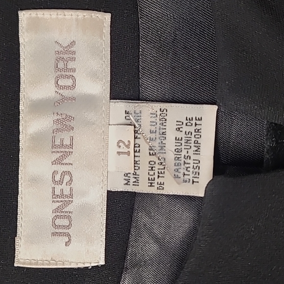 Jones New York Jacket  n Black. Size 12 - Picture 10 of 10